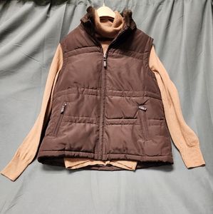Women's Dark Brown Vest with Light Brown turtleneck, Size Large